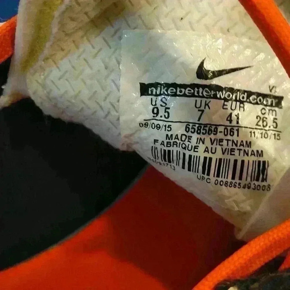 Nike  cleats - Picture 6 of 6